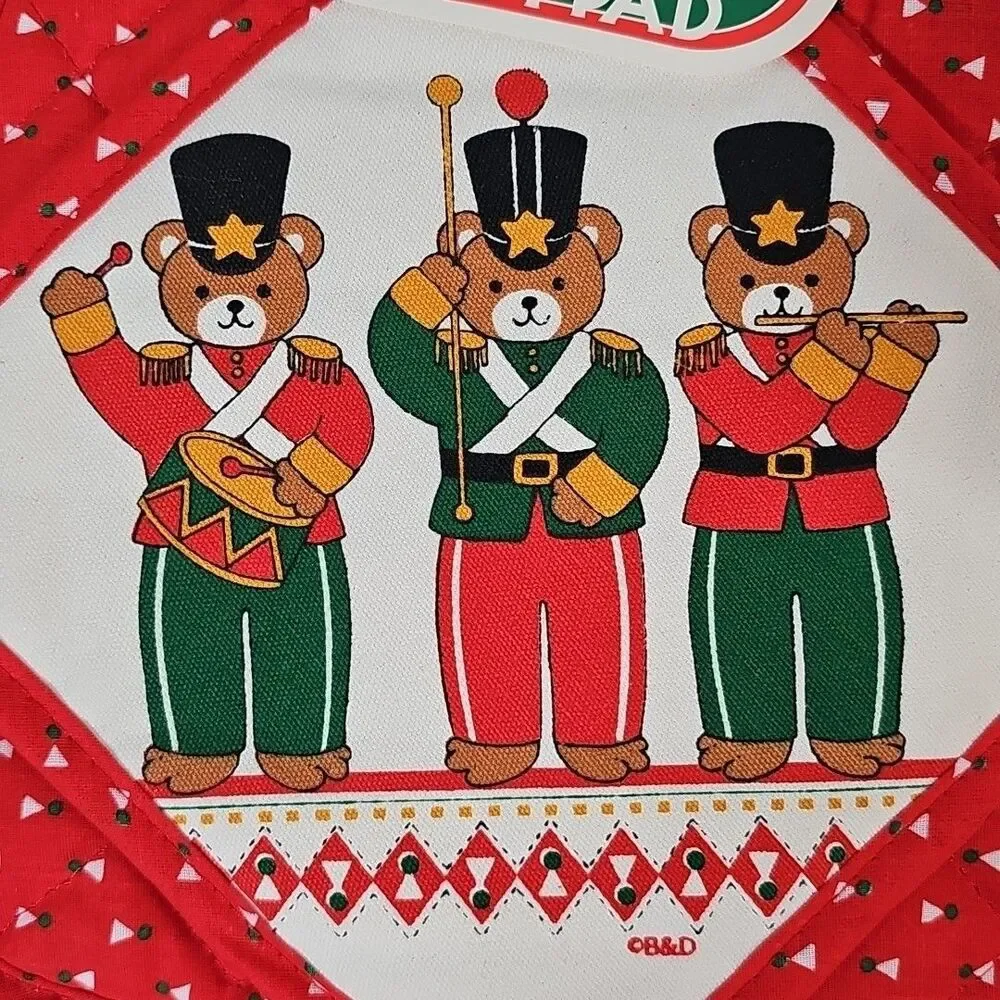 Vtg B & D Christmas Pot Holder Hot Pad Set NOS Teddy Bear Band Holiday Kitchen